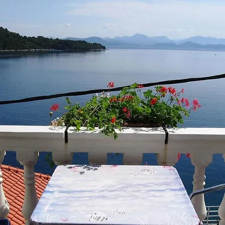 Jadranka Mljet Sobra